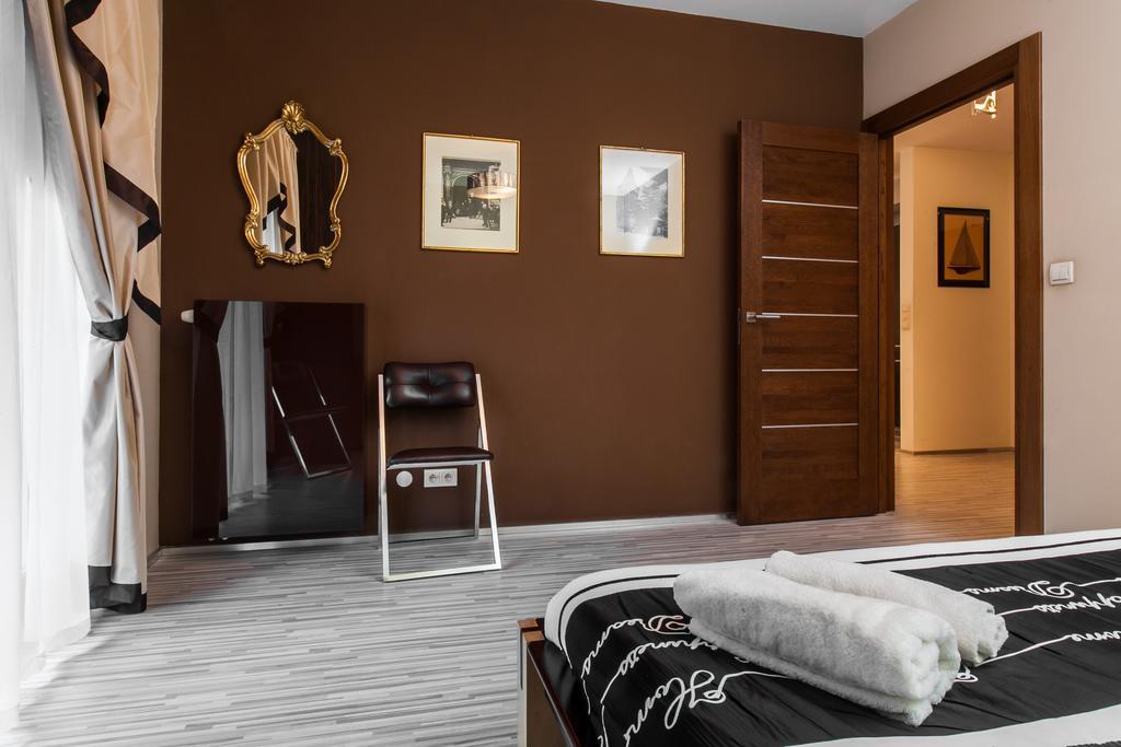 Apartament Echodom Szlak 77 *